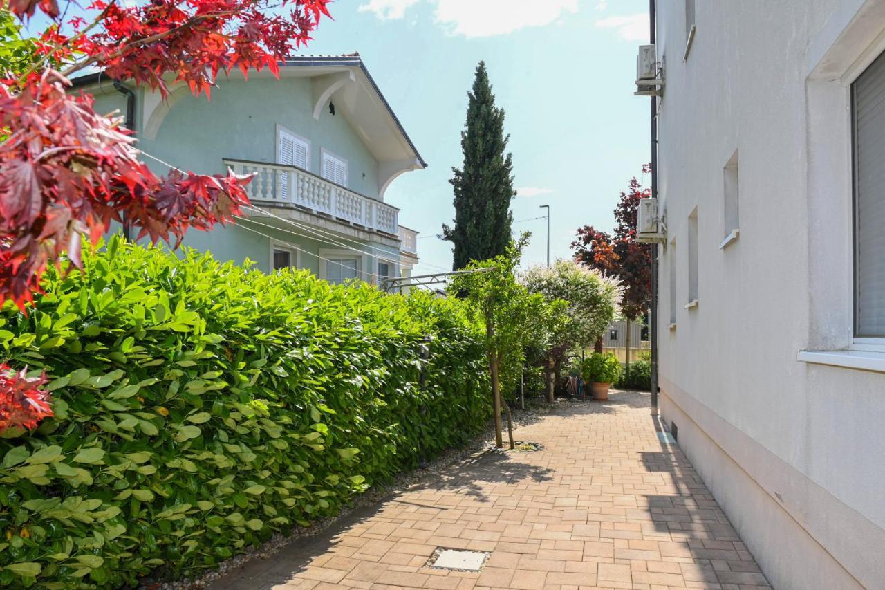 Apartments Basic Sveti Anton 88 มาลินสกา ภายนอก รูปภาพ