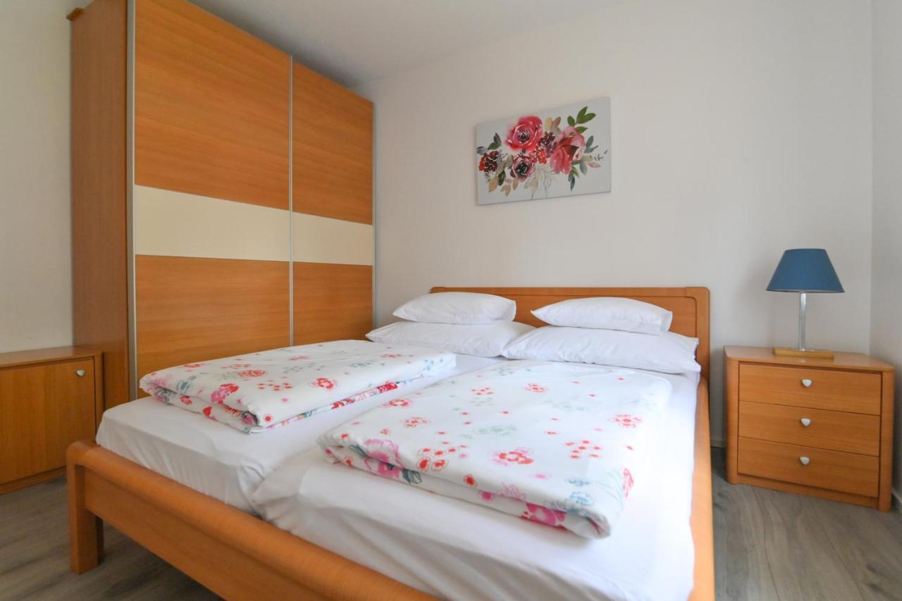 Apartments Basic Sveti Anton 88 มาลินสกา ภายนอก รูปภาพ